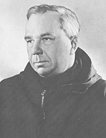 Начальник Первой Советской антарктической экспедиции Герой Советского Союза Михаил Михайлович Сомов